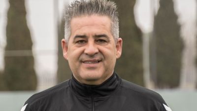 Pepe Cuevas no seguirá en la dirección deportiva del CD Ebro.
