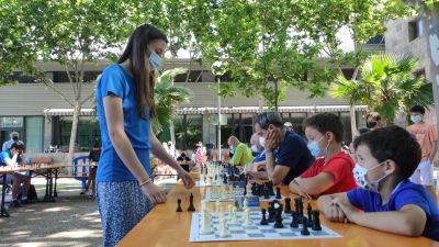 María Eizaguerri, durante las simultáneas que ha jugado este sábado en el CN Helios.