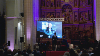 La Catedral de Teruel ha cubierto su aforo autorizado para el concierto.