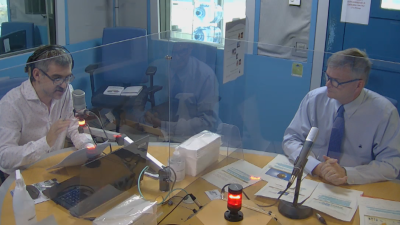 Fred Pattje en una entrevista en Aragón Radio.