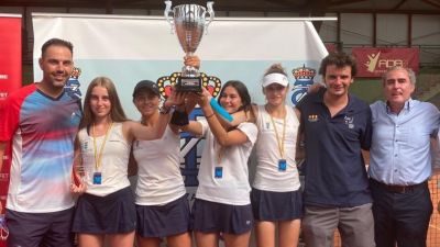 El equipo femenino del Real Zaragoza Club de Tenis ha finalizado en tercera posición.