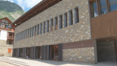 El Centro de Ciencias 'Pedro Pascual' de Benasque.