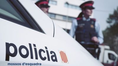 Fotografía de archivo de un coche de los Mossos d'Esquadra (EP).