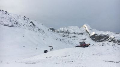Imagen de la estación de Candanchú, cubierta por la nieve.