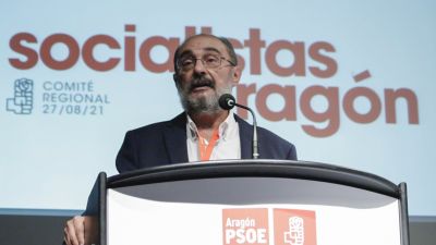 Javier Lambán durante una comparecencia pública.