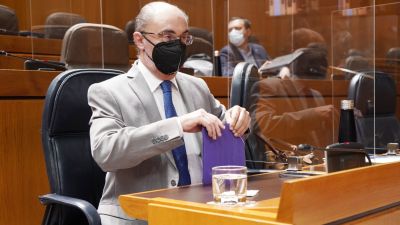 El presidente del Gobierno de Aragón, Javier Lambán, en las Cortes (EP).