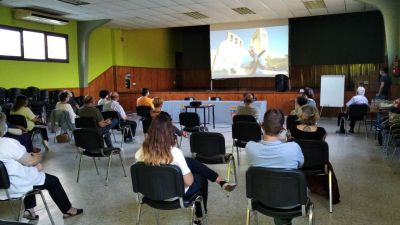 Presentación del vídeo 'El encuentro' en la Comarca de las Cinco Villas.