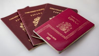 Pasaportes españoles.