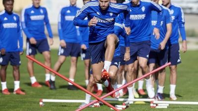 El Real Zaragoza quiere sumar en Málaga un triunfo que le permita salir de la zona baja.