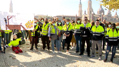 Concentración de los trabajadores de ID Logistics en Zaragoza