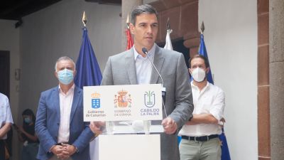 Pedro Sánchez, presidente del Gobierno, en su visita este sábado a La Palma.
