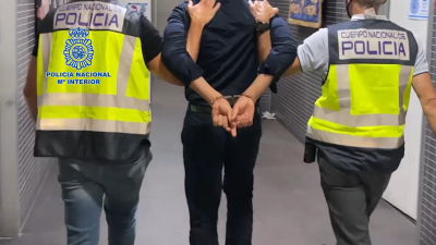 Detención del hombre que propinó una paliza a un agente de Policía Nacional.
