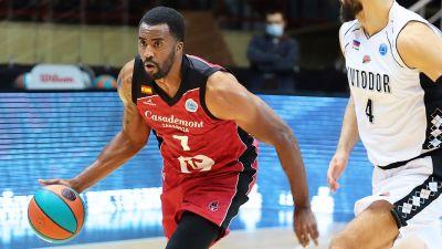 Jamel McLean, en un partido de la FIBA Eurpe Cup.