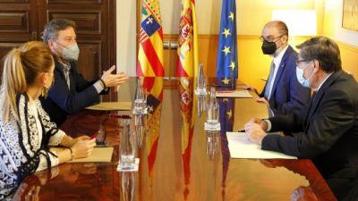 El Presidente y los consejeros del gobierno cuatripartito se reúnen para analizar los presupuestos y el rumbo de la legislatura.