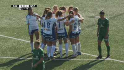 Las jugadoras del Zaragoza CFF celebran el segundo gol del encuentro.