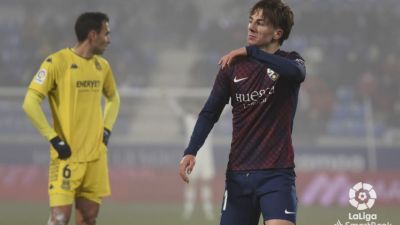 Manu Rico, durante el partido ante el Alcorcón. Foto: Aragón Deporte.