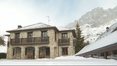 El precio de venta en algunas áreas del Pirineo alcanza los 3.000 euros el metro cuadrado.