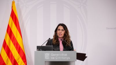 La portavoz del Govern, Patrícia Plaja, comparece tras una reunión del Consell Executiu, en la Generalitat de Cataluña. / EUROPA PRESS