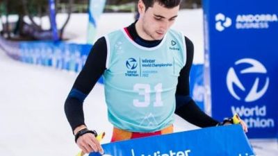 Álvaro López, tras cruzar la meta en Andorra.