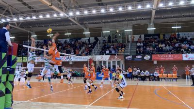El CV Teruel durante el partido.