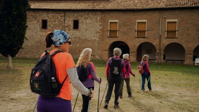 Varias personas, durante una ruta. / Foto: Comarca Somontano de Barbastro