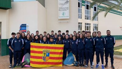 Imagen de la selección aragonesa de natación con aletas desplazada hasta Elche.