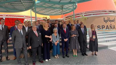 La delegación aragonesa, encabezada por el presidente de la Comunidad, Javier Lambán, en el día de Aragón en la Exposición de Dubái. / Foto: Gobierno de Aragón