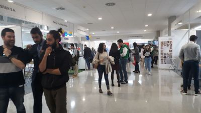 Imagen de archivo de varias personas en ExpoTalent. / Foto: Unizar
