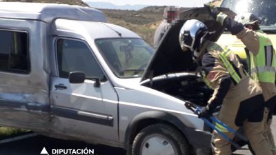 Los Bomberos de DPZ han rescatado el cuerpo del fallecido. / Foto: Bomberos DPZ