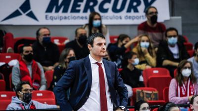 Carlos Cantero durante un encuentro con Casademont Zaragoza.