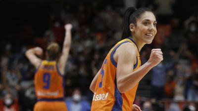 Cristina Ouviña, en un partido de esta temporada.
