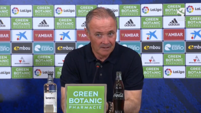 JIM durante la rueda de prensa.