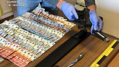 Material incautado por la Guardia Civil de Binéfar. AragónPress.