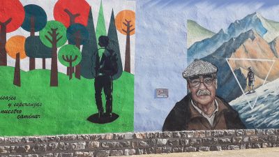 Uno de los murales de La Almunia, donde se puede ver el retrato de Labordeta. / CARTV