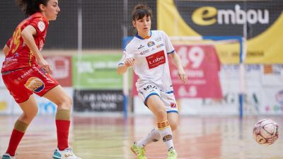 Maite durante un encuentro con el Sala Zaragoza.