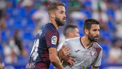 Pulido durante un encuentro con la SD Huesca.