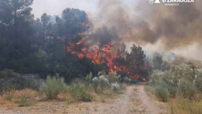 Imagen de archivo del incendio que ha quemado 2.000 hectáreas de superficie forestal en Nonaspe (Zaragoza). / Diputación de Zaragoza