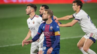 La SD Huesca volverá a medirse a Osasuna este verano.