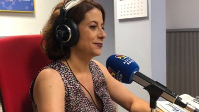 La alcaldesa de Teruel este viernes en una entrevista en Aragón Radio.