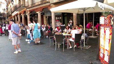 Las terrazas de la plaza del Torico, llenas de turolenses.