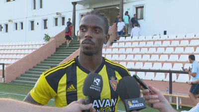 Jair Amador, durante su comparecencia tras el amistoso ante el Al Shabab.
