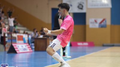 Adrián Rivera durante un encuentro.