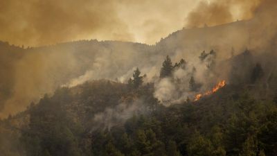 El incendio de Bejís este martes. / EFE