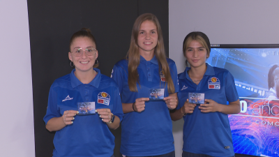 Jugadoras del Sala Zaragoza en la campaña de abonados