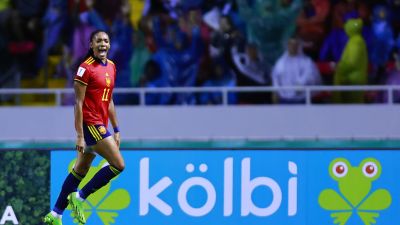 Salma Paralluelo celebra en la final contra Japón. Foto: Selección Española de Fútbol