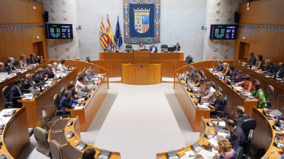 Minutos antes de comenzar el primer pleno del curso político en las Cortes de Aragón./ Cortes de Aragón.
