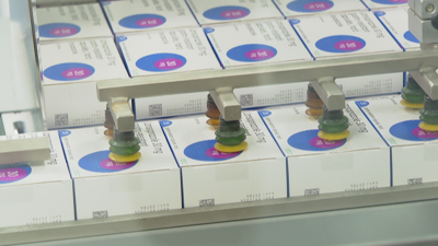Fabricación de medicamentos en la planta de la farmacéutica TEVA en Zaragoza.