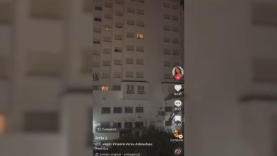 Vídeo del colegio mayor de Madrid desde donde lanzaron insultos a las universitarias del centro vecino.