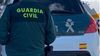 La Guardia Civil detuvo al joven agresor sobre las 20:45 del domingo.