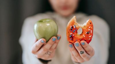 El mensajes e limitar consumo de embutidos y sobre todo que se coma más fruta y verdura. / Pexels